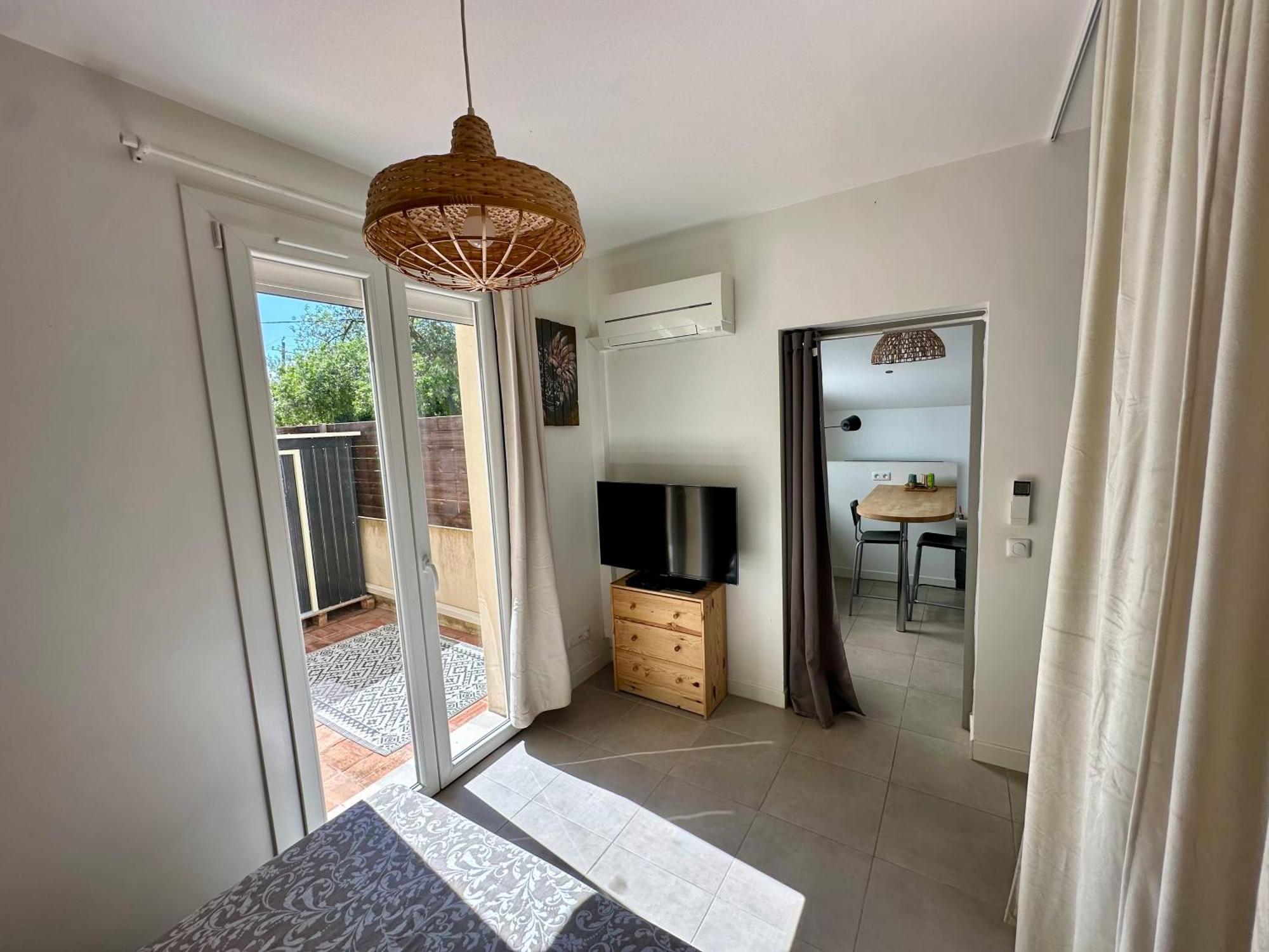 T2 Les Garrigues Apartment Mauguio Exterior photo